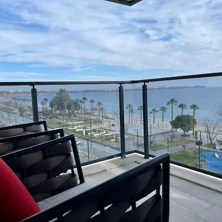 Апартаменты Only One Suites & Residences *